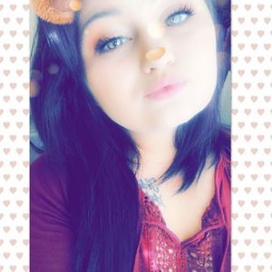 Meet your Posher, Brittney